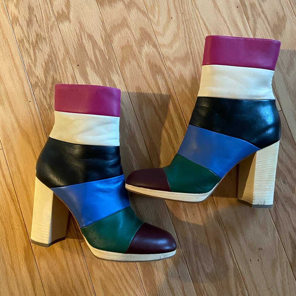 VALENTINO GARAVANI Bo-Y-Ch Color-block Boots